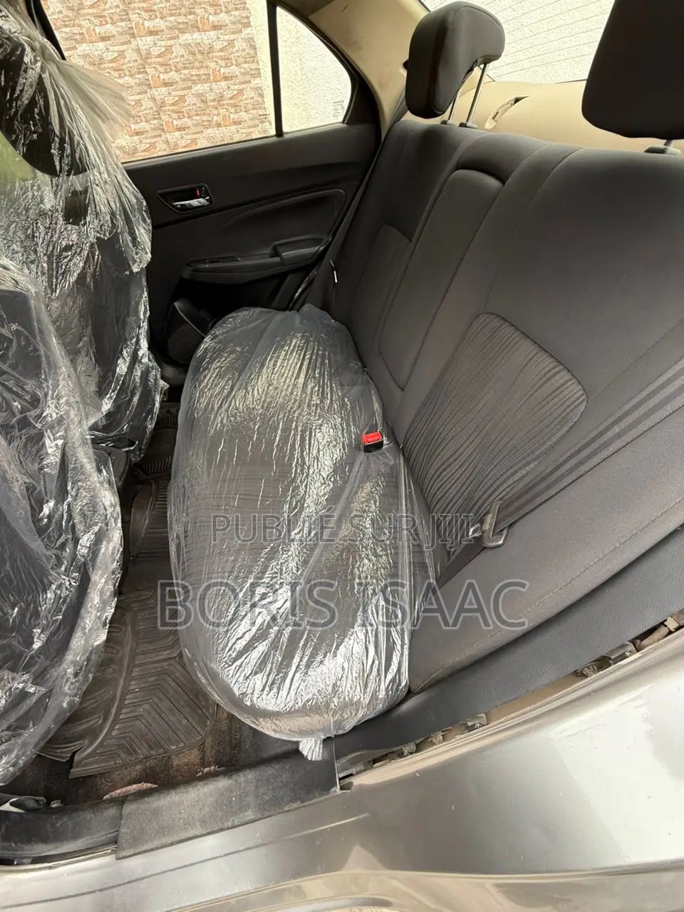 Suzuki Dzire 2023 Gris