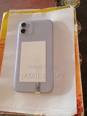Photo - New Apple iPhone 11 64 GB Violet
