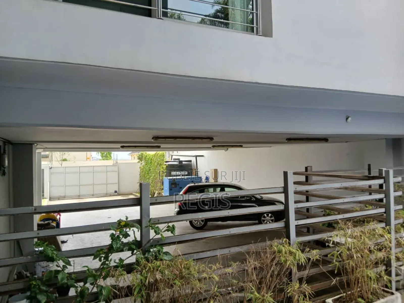 2chbre Appartement dans Appartement, Cocody à Louer