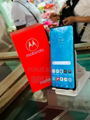 Photo - New Motorola Edge Plus 256 GB Rouge