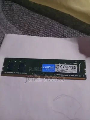 Barrette Ram Ddr4 4 Go - Très Bon État