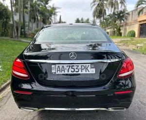 Mercedes-Benz E300 2019 Black