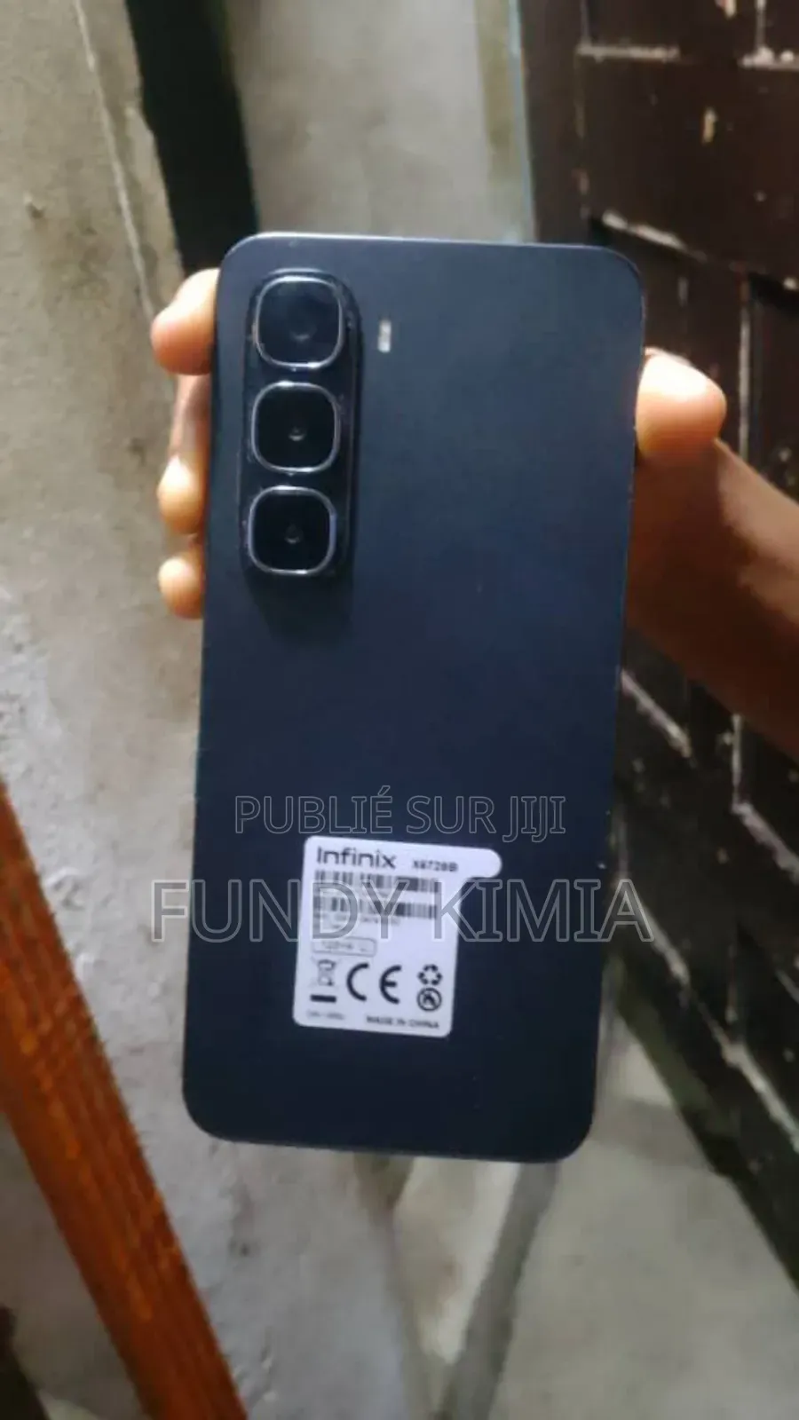 New Infinix Hot 60i 128 GB Blue