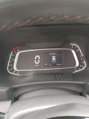 Kia Sonet 2023 Rouge