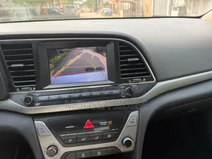 Hyundai Elantra Limited 2018 Blanc