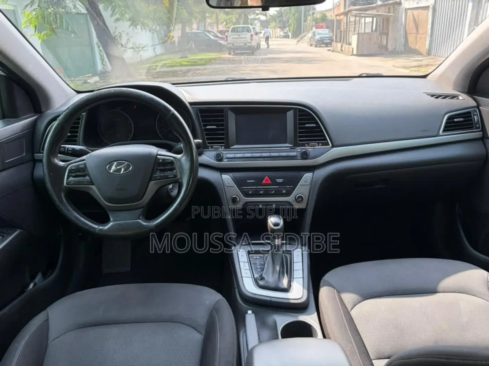 Hyundai Elantra Limited 2018 Blanc