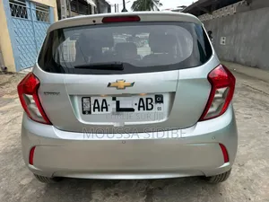 Chevrolet Spark ACTIV CVT 2019 Gris