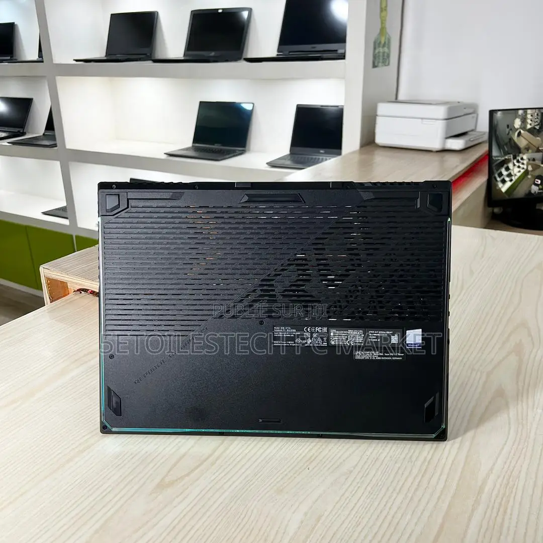 New Ordinateur Portable Asus ROG Strix G17 16GB Intel Core I7 SSD 512GB