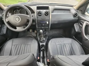 Renault Duster 2015 Blue