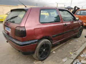 Volkswagen Polo 2000 Rouge
