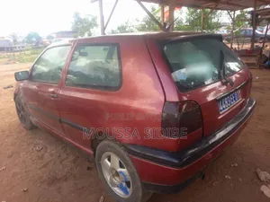 Volkswagen Polo 2000 Rouge