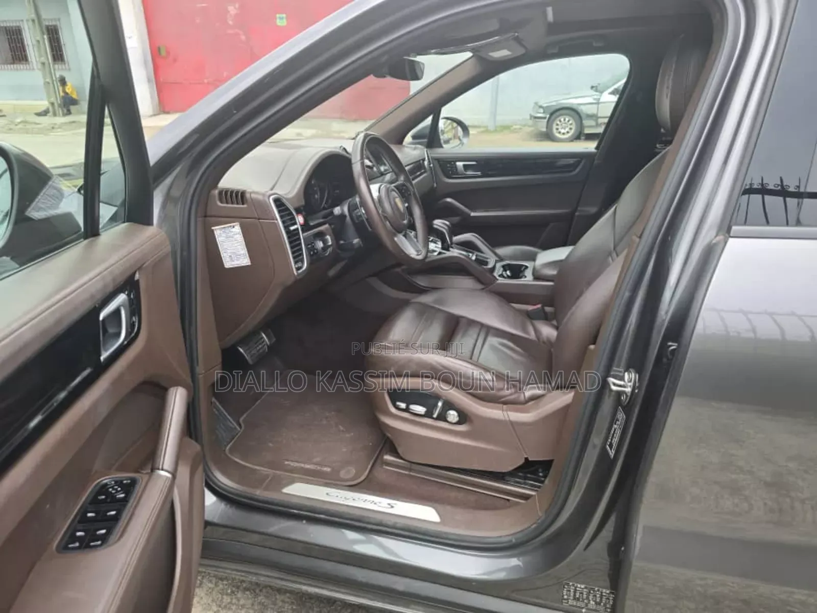 Porsche Cayenne 2020 Marron