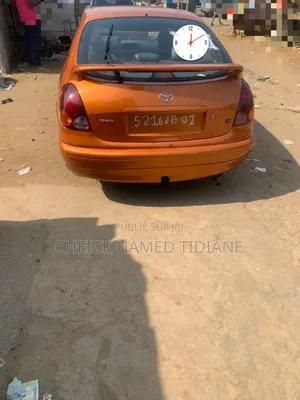 Toyota Corolla 2005 Orange