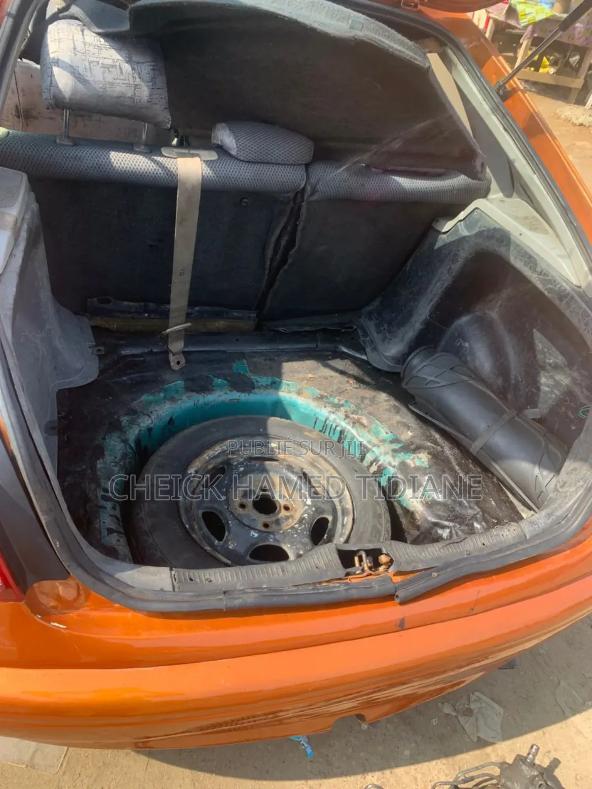 Toyota Corolla 2005 Orange