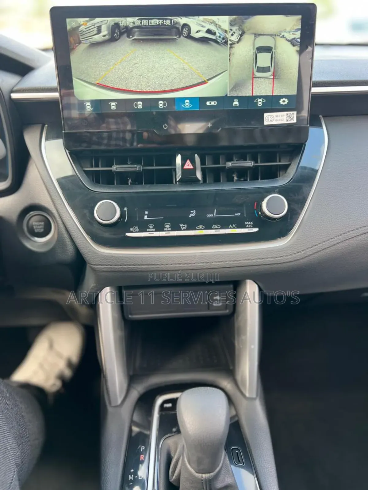 New Toyota Corolla Cross XLE 2025 Blanc