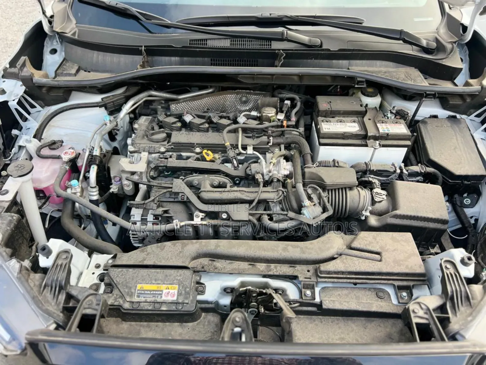 New Toyota Corolla Cross XLE 2025 Blanc