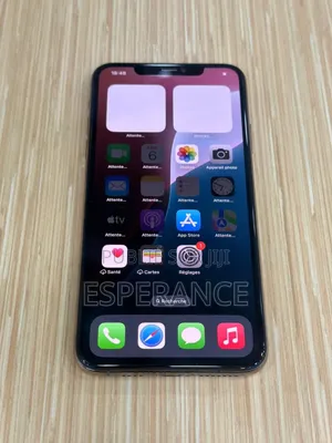 Apple iPhone 11 Pro Max 64 GB Doré
