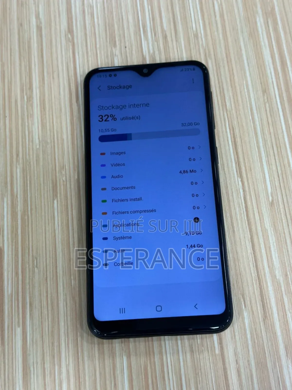 Samsung Galaxy A20e 32 GB Blue