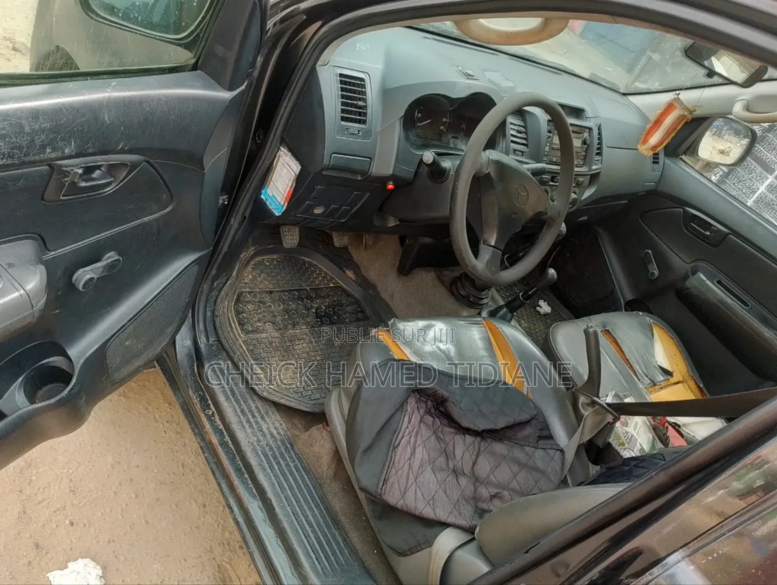 Toyota Hilux 2008 Noir Mat