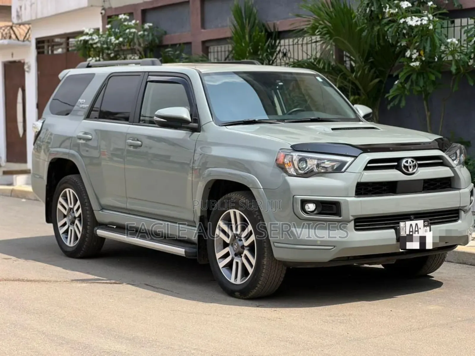 Toyota 4-Runner 2024 Gris
