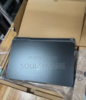 Photo - New Ordinateur Portable MSI Cyborg 15 16GB Intel Core I7 SSD 512GB