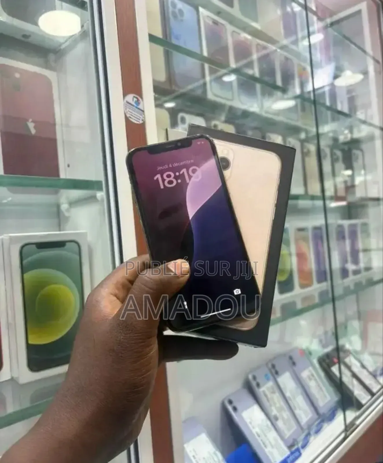 New Apple iPhone 11 Pro 64 GB Bronze