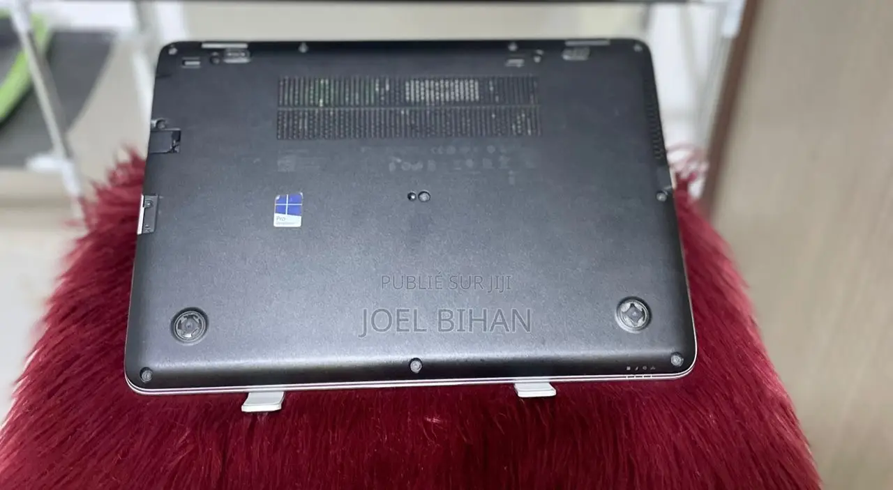 New Ordinateur Portable HP EliteBook 840 G3 8GB Intel Core I5 SSD 256GB