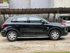 Mitsubishi RVR 2022 Black