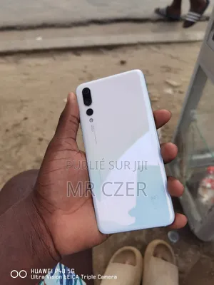 Photo - Huawei P20 Pro 128 GB Blanc