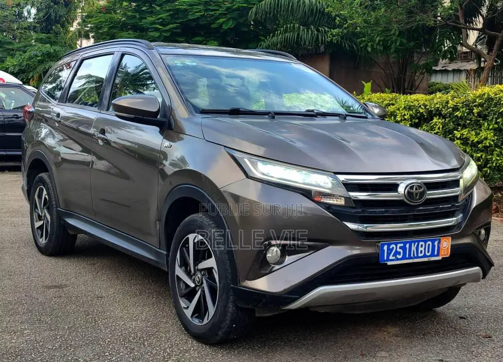 Toyota Rush 1.5 AWD 2021 Marron