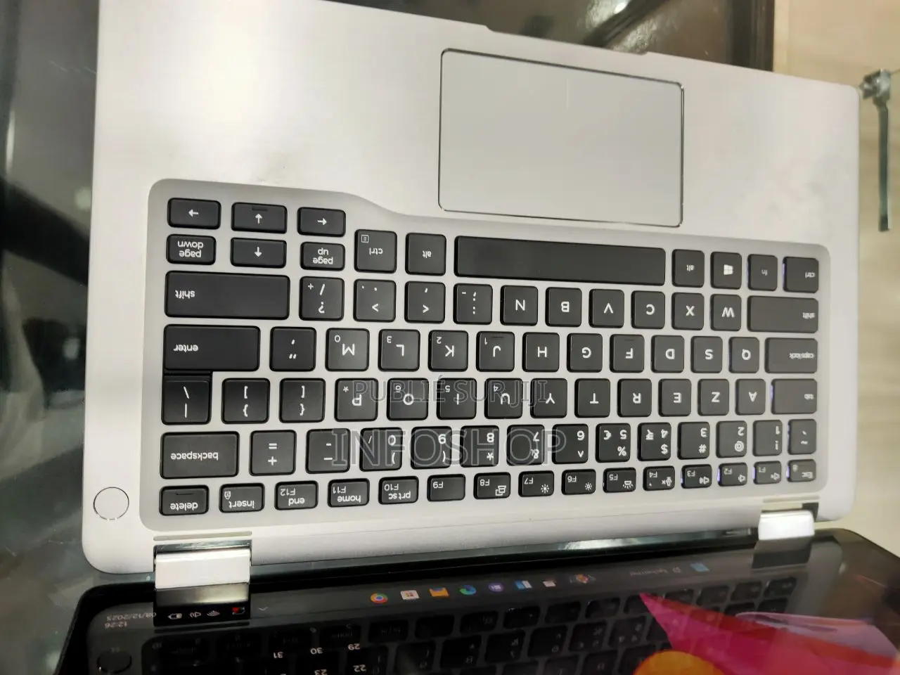 New Ordinateur Portable Dell Latitude 7400 8GB Intel Core I5 SSD 256GB