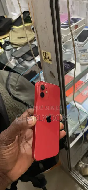 Apple iPhone 12 64 GB Rouge