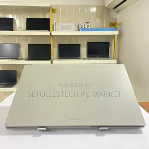 New Ordinateur Portable Acer Aspire 5250 16GB Intel Core I7 SSD 512GB