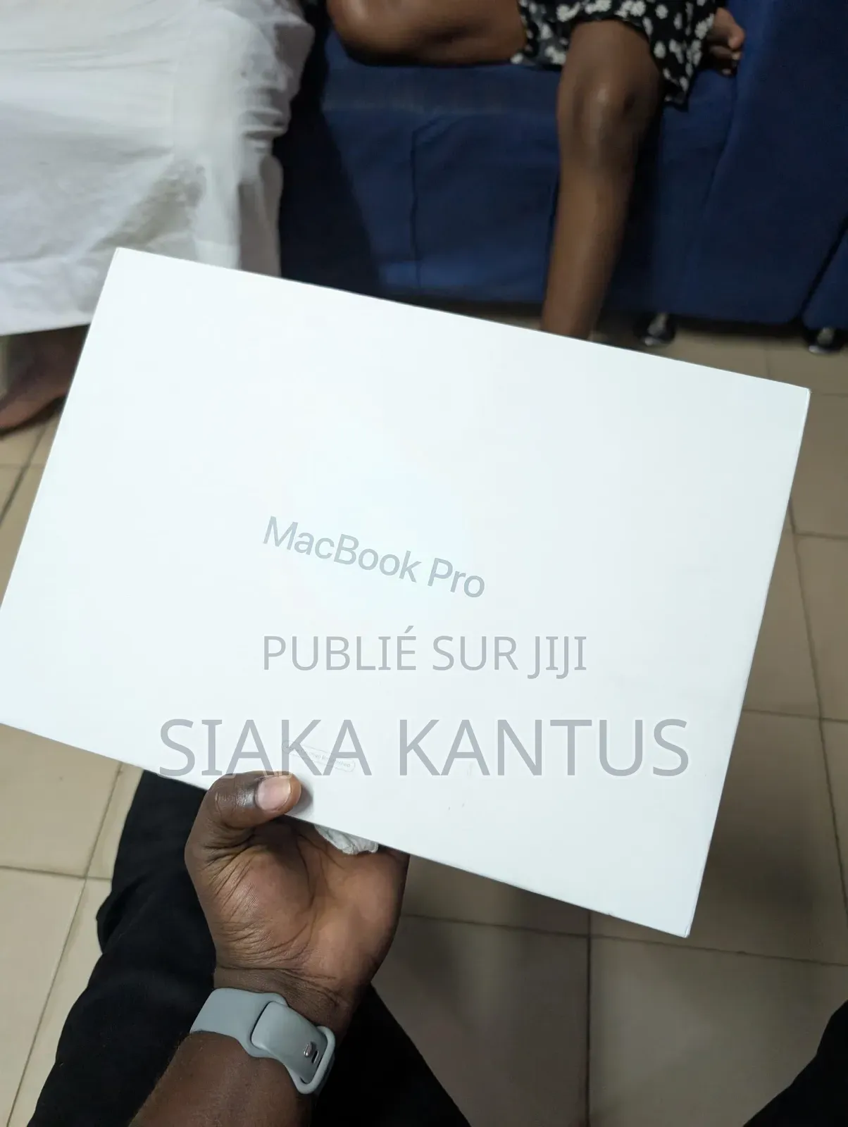 New Apple MacBook Pro 2019 32GB Intel Core I9 SSD 1T