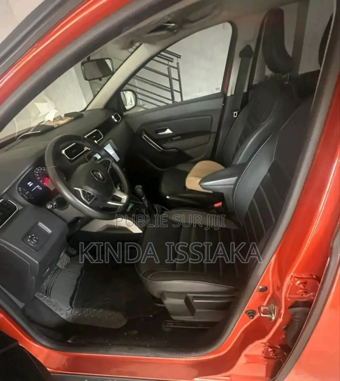 Renault Duster 2023 Orange
