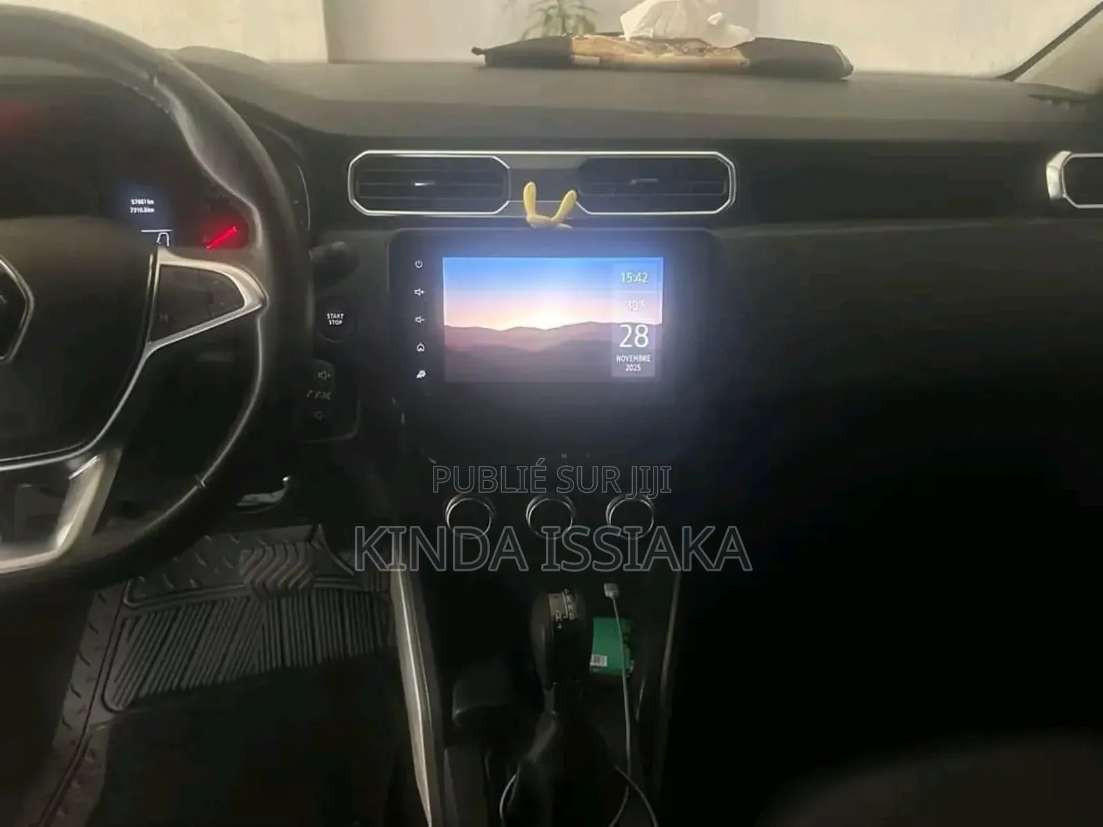 Renault Duster 2023 Orange