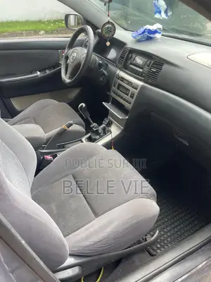 Toyota Corolla 2004 Blue