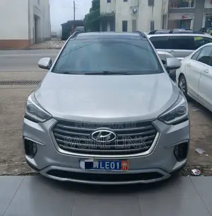 Photo - Hyundai Santa Fe Limited AWD 2017 Gris