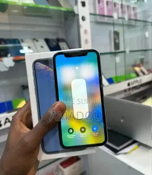 New Apple iPhone XR 256 GB Blue