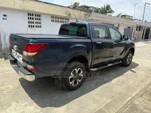 Mazda BT-50 2020 Blue