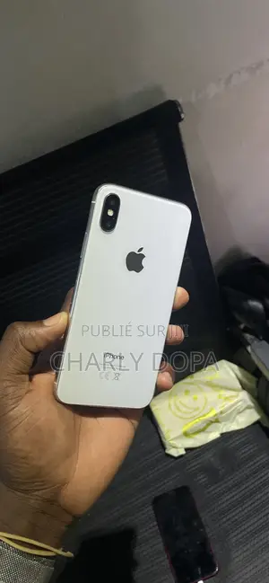 Apple iPhone X 64 GB Blanc