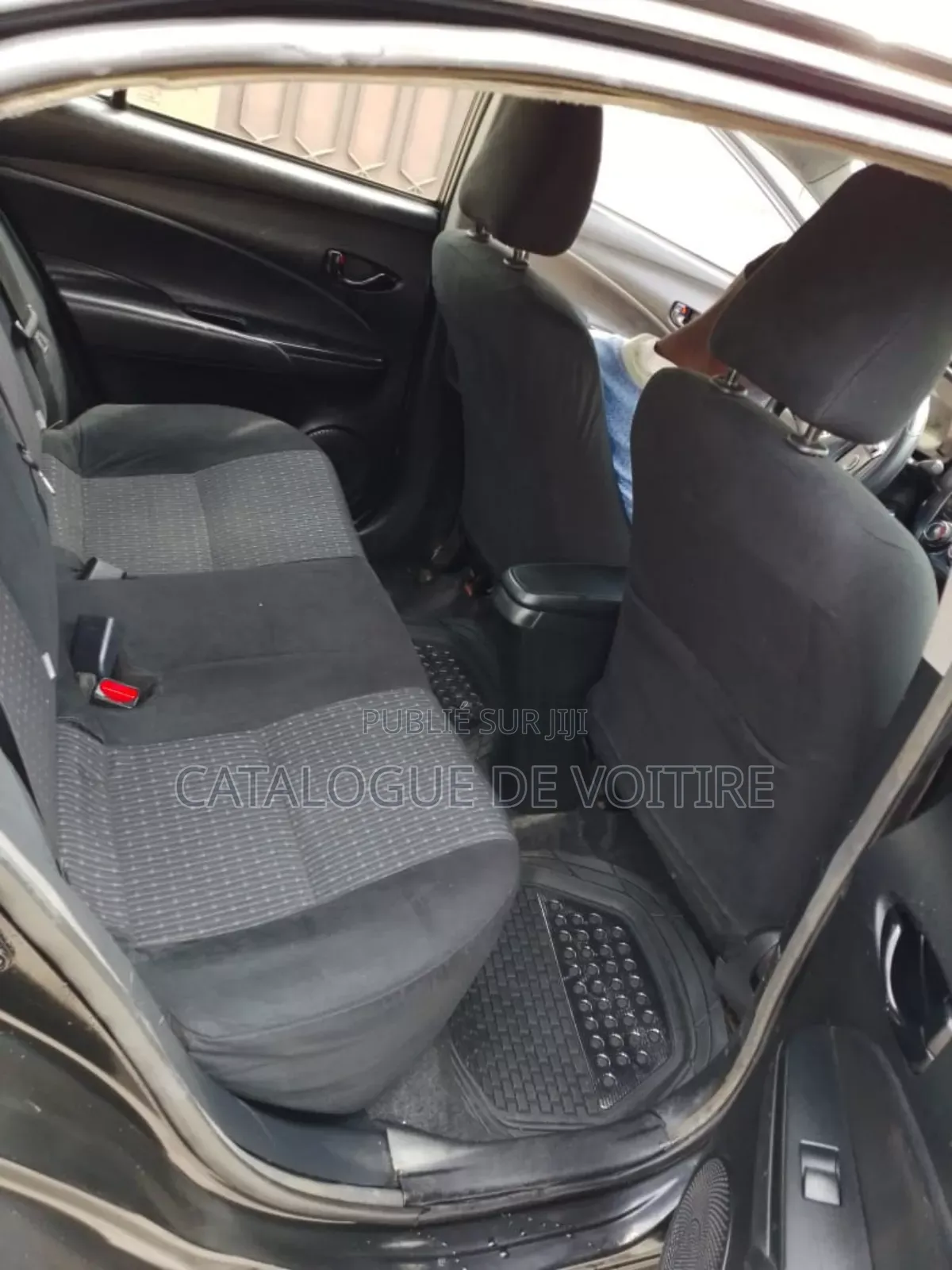 Toyota Yaris 2021 Black