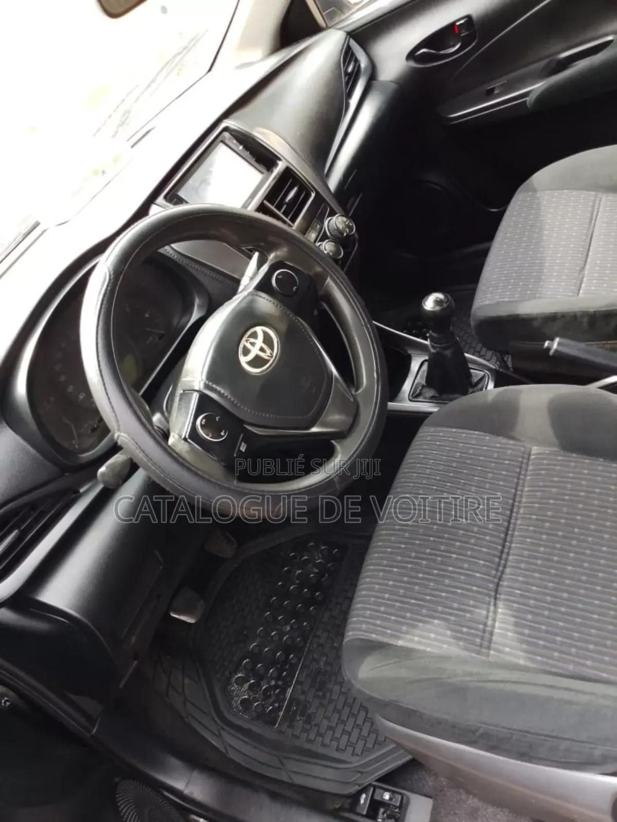 Toyota Yaris 2021 Black