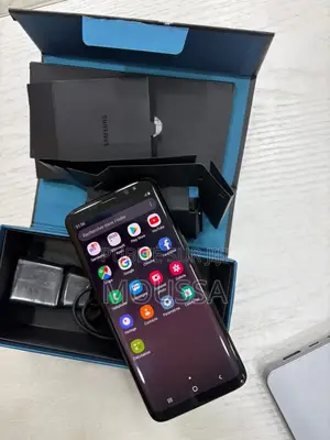Neuf Samsung Galaxy S8 Plus 128 GB Noir