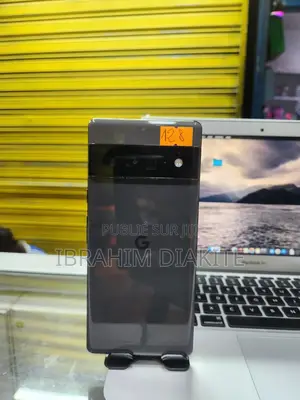Photo - Google Pixel 6 Pro 128 GB Black