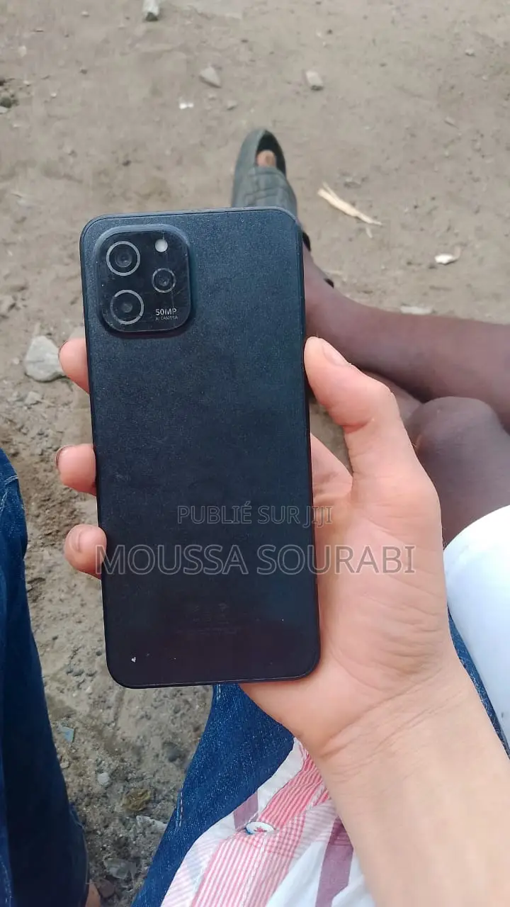 Huawei nova Y61 64 GB Black