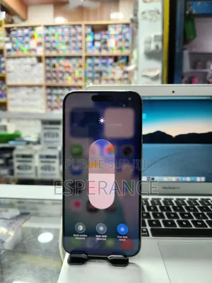 Apple iPhone 15 Pro Max 512 GB Gris