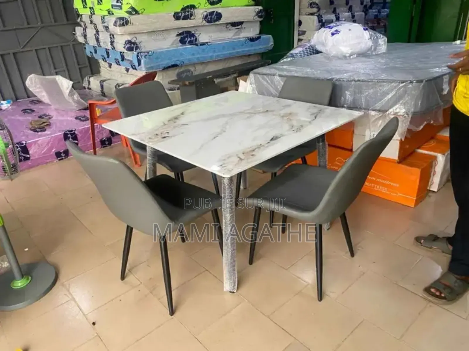 Table À Manger Élégante