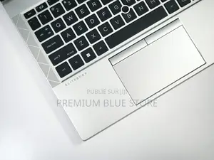 Neuf HP EliteBook 840 G8 16GB Intel Core I5 SSD 512GB