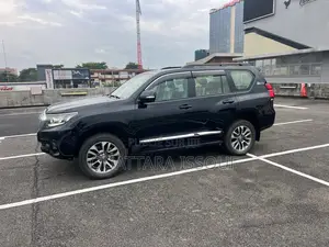 Toyota Land Cruiser Prado 2.4 Petrol 2024 Noir Mat